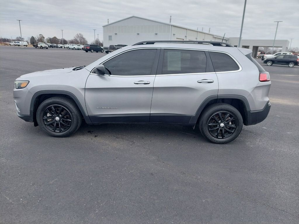 2022 Jeep Cherokee Latitude Lux