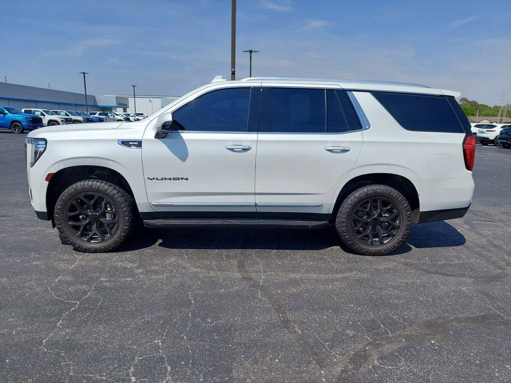 2022 GMC Yukon SLT