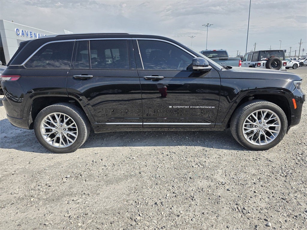 2023 Jeep Grand Cherokee Summit