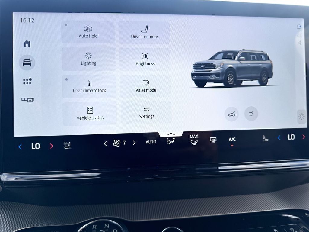 2026 Ford Expedition Active