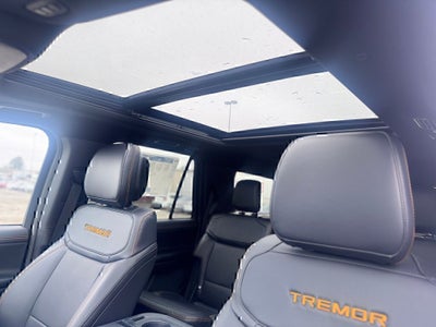 2026 Ford Expedition Tremor