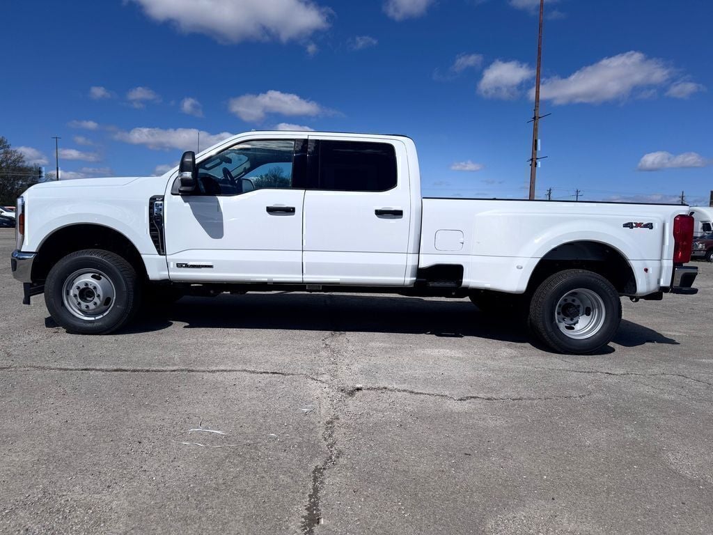 2026 Ford F-350SD XLT DRW