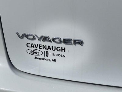 2024 Chrysler Voyager LX