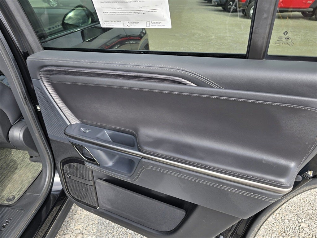 2023 Rivian R1S Adventure