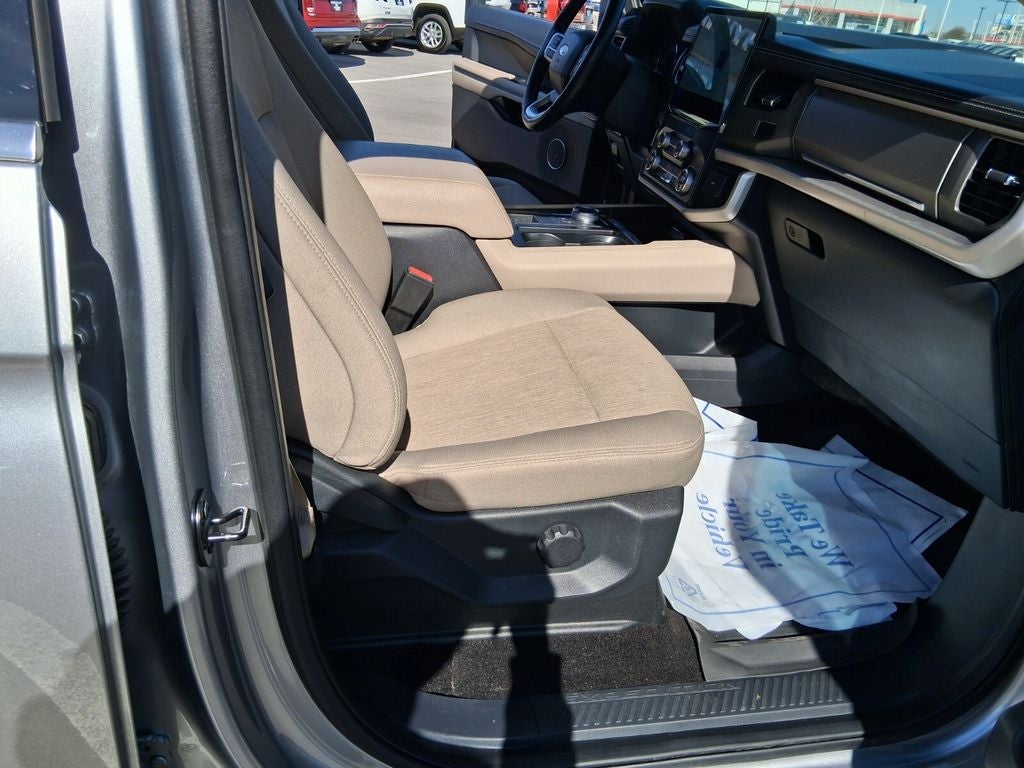 2022 Ford Expedition XLT