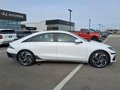 2024 Hyundai IONIQ 6 SEL