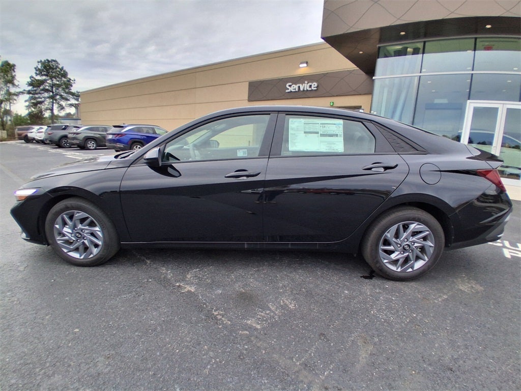2025 Hyundai Elantra Hybrid Blue